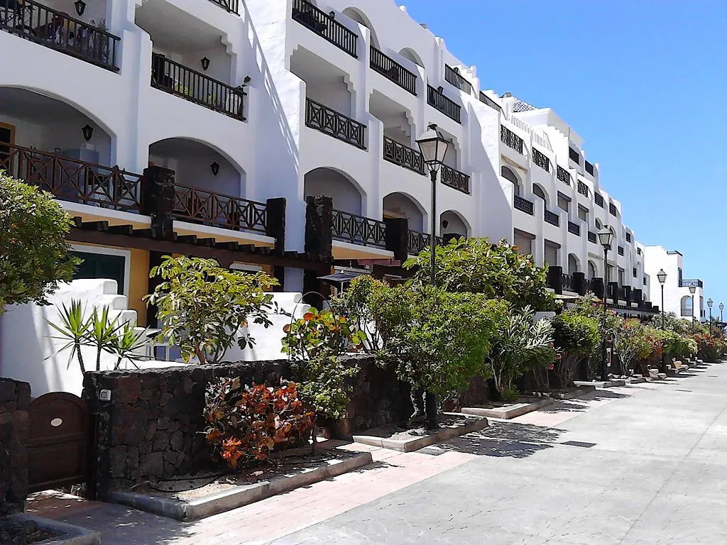 Апартаменты Rocas Del Mar Tenerife